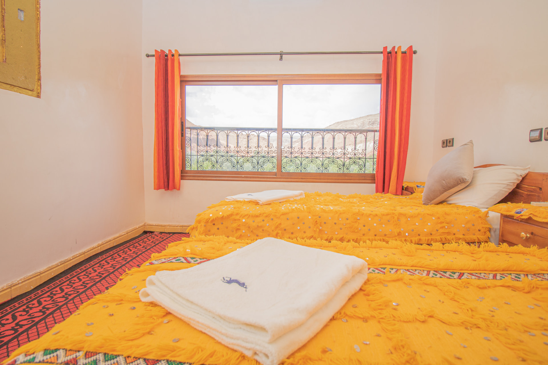 Triple Room at Hotel Awayou Valée Rose — photograph 2 of 4